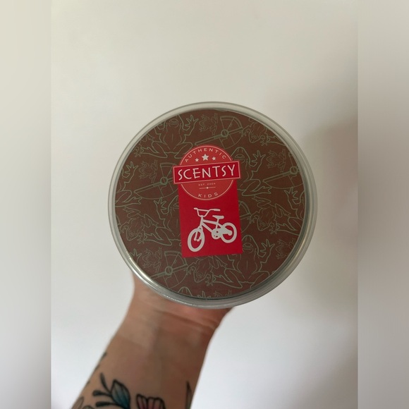 NEW! Scentsy Buddy Baby Yoda Mandalorian The Child Star Wars Clip Scented - Picture 2 of 7